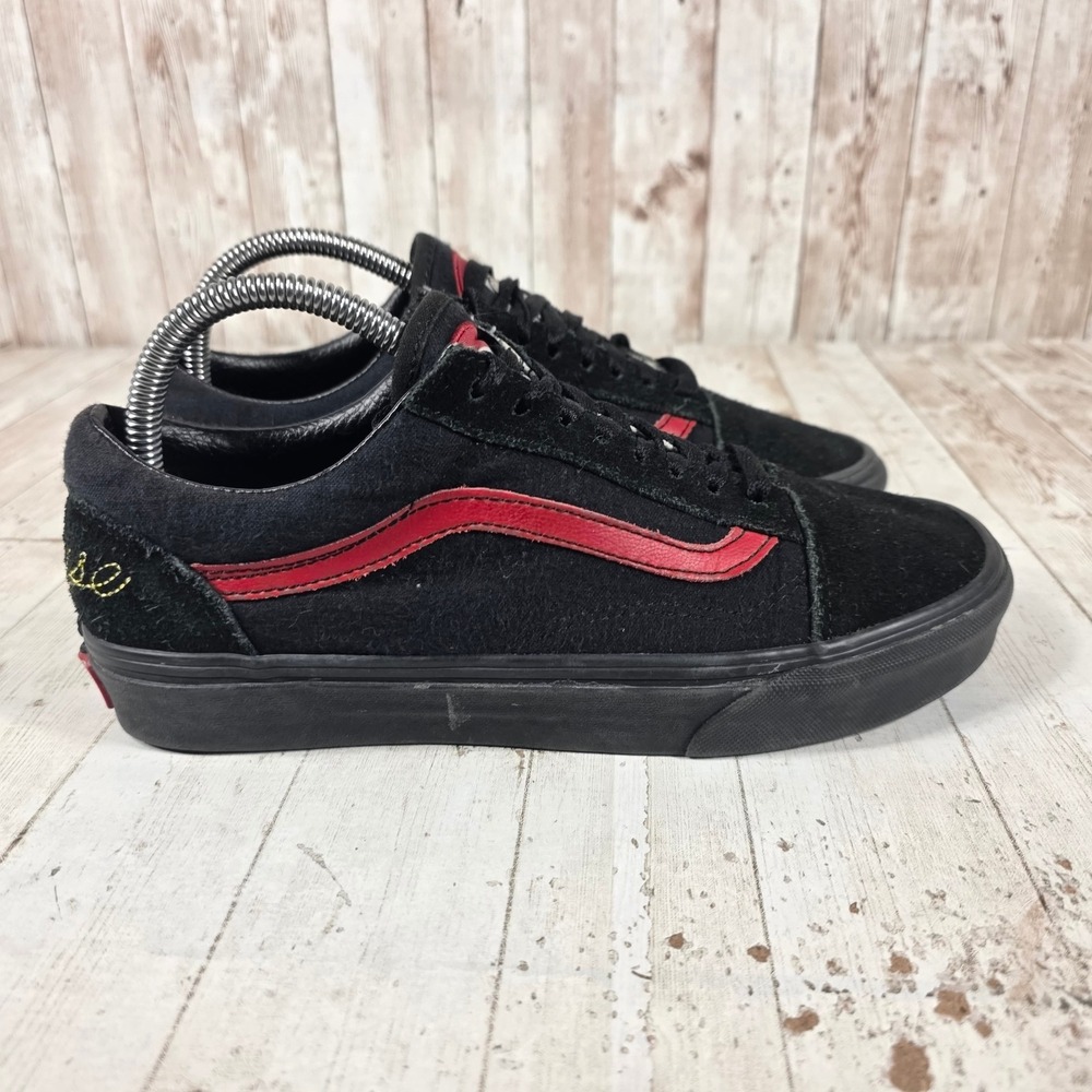 Vans Old Skool Disney Mickey Mouse 90th Anniversary Black Red Suede Sneakers 8.5